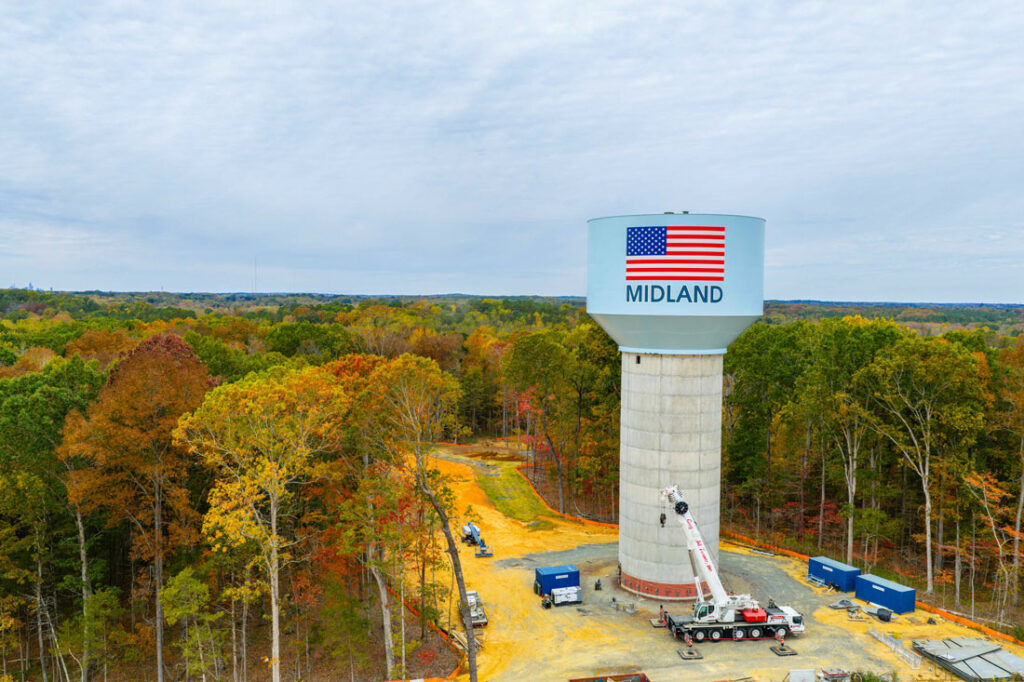 A New Landmark Rises at Carolina Ridge